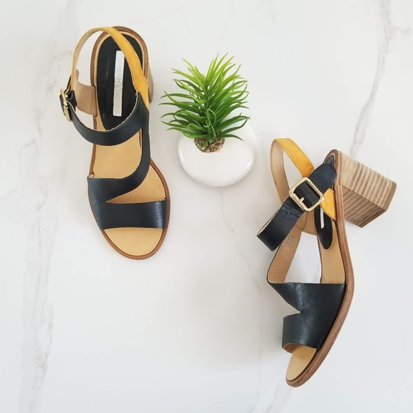 Modern Vintage Shoes - MODERN VINTAGE Open Toe Sandals Black Tan Heels 6